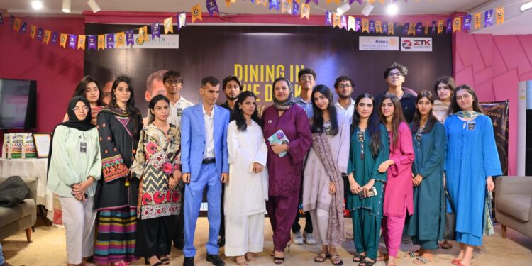 Khaas Foodz Hosts Transformative “Dining in the Dark” Experience in Karachi, Fostering Empathy and Empowering Blind Chefs