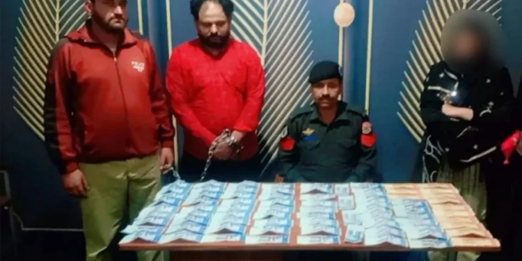 Karachi Couple Caught Distributing Fake Currency in Abbottabad; Rs136,000 in Counterfeit Notes Seized