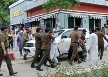 MS DHQ Hospital, CEO Health Arrested After Deaths of 20 Children in Pakpattan