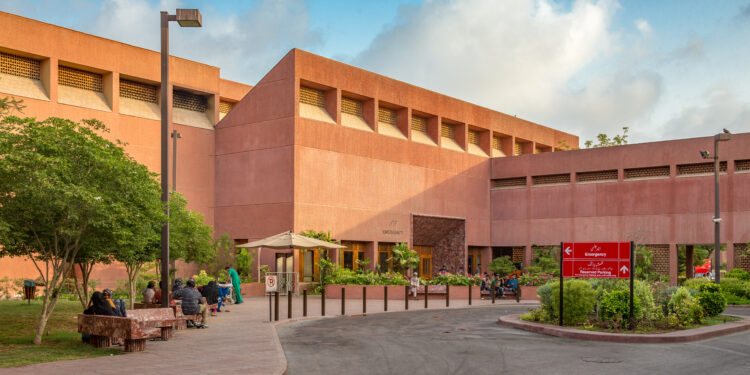 AKUH Wins the 2025 Platinum Award for Heart Attack Care