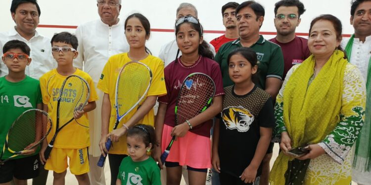 amia Khan Crowned Champion at Naya Nazimabad “Ma’araka-e-Haq” Squash Tournament