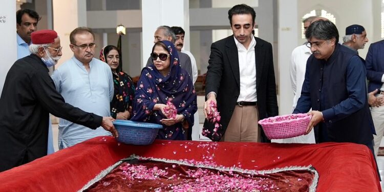 Pakistan People’s Party Chairman Bilawal Bhutto Zardari paid homage at the mausoleum of the martyrs of democracy in Garhi Khuda Bakhsh.