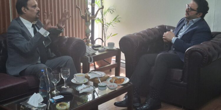 Changgaiz Hussain Khan, Chairman of Team Balochistan & BaluchistanCounselonForeignRelations, Meets with Director General of Foreign and Economic Affairs Irfan Soomro