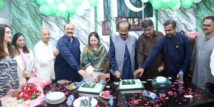 Sindh Newspapers Society Salutes Freedom through “Marka-e-Haq”