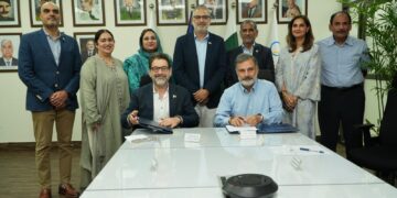 Beacon house SignsMoU with Pakistan Olympic Association