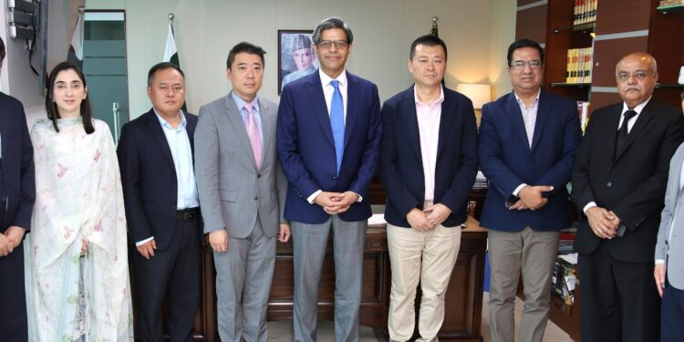 Chairman CCP Showcases Pakistan’s Market Potential to Visiting Chinese Delegation