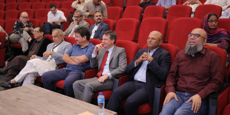 IBA KARACHI’S CENTER FOR EXCELLENCE IN JOURNALISM (CEJ) MARKS A DECADE OF  EXCELLENCE IN EVOLVING THE MEDIA LANDSCAPE OF PAKISTAN