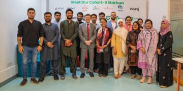 U.S. Consul General Scott Urbom Highlights U.S.-Pakistan Partnership During Visit to Hyderabad and Jamshoro