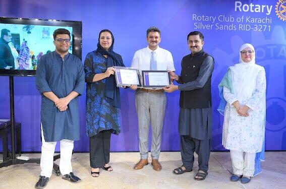 Rotary Club of Karachi Silver Sands Hosts Certificate of Appreciation Distribution Ceremony for Volunteers