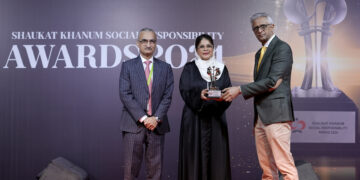 Dubai Islamic Bank Wins Shaukat Khanum Social Responsibility  Award 2024