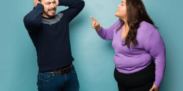 Husband gets angry after saving wife’s number in phone as ‘fat’.