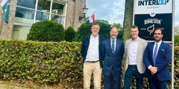 Ambassador Syed Haider Shah visited the Head Office of Interloop Europe in Nijverdal