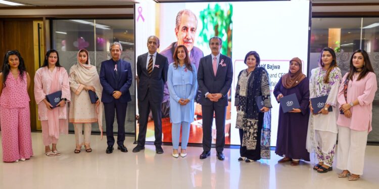 Bank Alfalah Pledges PKR 14.6 Million to Support Breast Cancer Patient