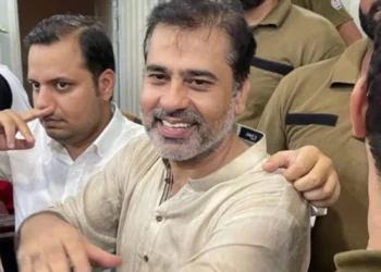 Court issues arrest warrants for YouTuber Imran Riaz, ACE officials