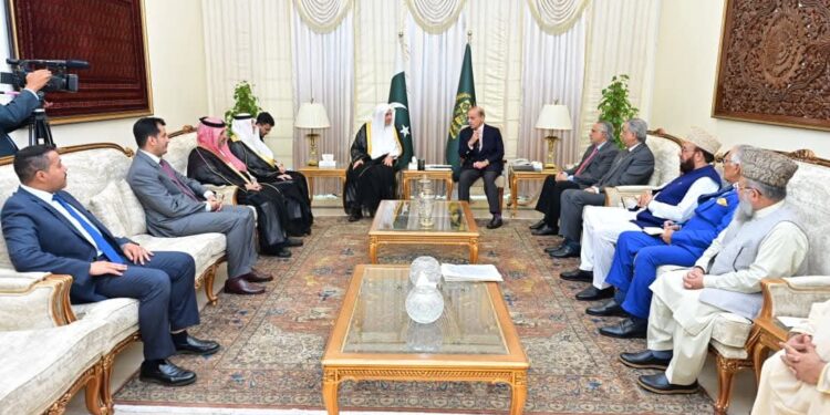 Dr. Mohammad Bin Abdulkarim Alissa calls on Prime Minister Muhammad Shehbaz Sharif.