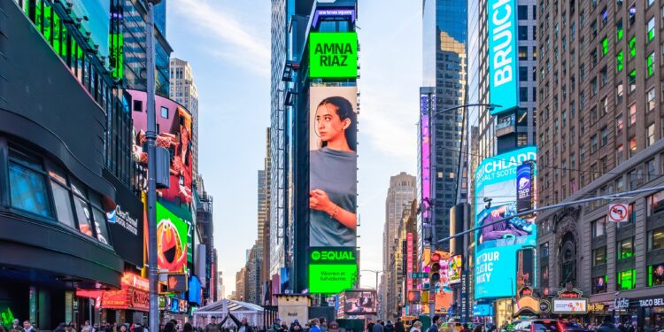 Amna Riaz Lights Up Times Square as Spotify’s EQUAL Pakistan Ambassador for Q4