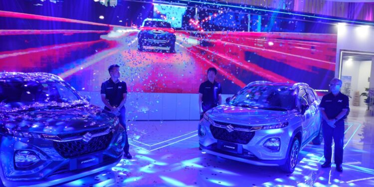 Suzuki Pakistan unveils Fronx a new XUV at PAPS 2025