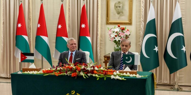 His Majesty King Abdullah II meets Pakistani Prime Minister Muhammad Shehbaz Sharif, in Islamabad,