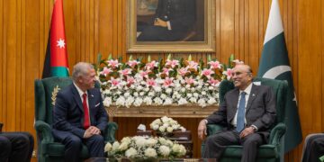 His Majesty King Abdullah and Pakistan President Asif Ali Zardari on Sunday held talks in Islamabad,