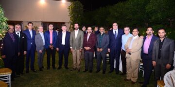Athar Iqbal hosted dinner in the honor of the Consul General of USA in Karachi, Charles Goodman,