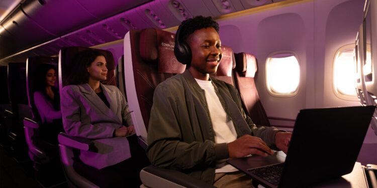 Qatar Airways Sets New Benchmark with Over 100 Starlink-Enabled Widebody Aircraft