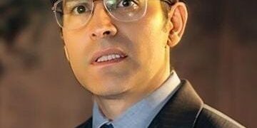 Major constitutional reform to strengthen defence structure.