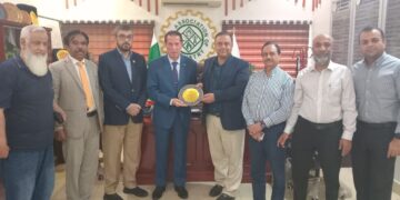 Algeria Invites Industrialists to Explore Lucrative Investment Opportunities in Africa