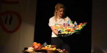 Renowned intellectual Anwar Maqsood, Sindh Culture Minister Zulfiqar Ali Shah and President Arts Council Muhammad Ahmed Shah inaugurated “Piece & Pieces Vol. 2” as World Culture Festival’s Seventh Day