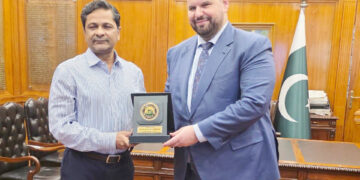 Ambassador of Romania Dr. Dan Stoenescu Meets Commissioner Karachi Syed Hasan Naqvi to Strengthen Pakistan–Romania Ties
