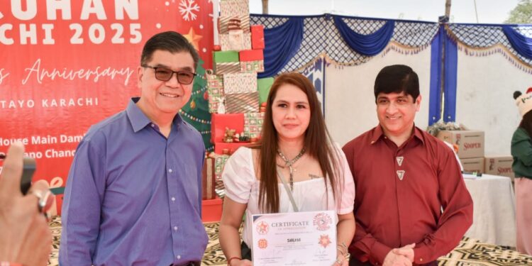 The Filipino community living in Pakistan organized a beautiful Christmas celebration