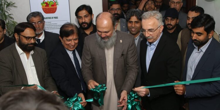 Federal Minister of Commerce Jam Kamal Khan Inaugurates First Podcast Studio of Ministry of Commerce, an Initiative of PHDEC