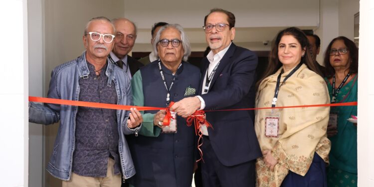 Chief Guest Iftikhar Arif & President ACP Mohammad Ahmed Shah officially inaugurated “Portraits of Quaid-e-Azam: