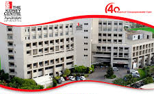 Shahid Afridi Tours The Kidney Centre, Appeals for Donations