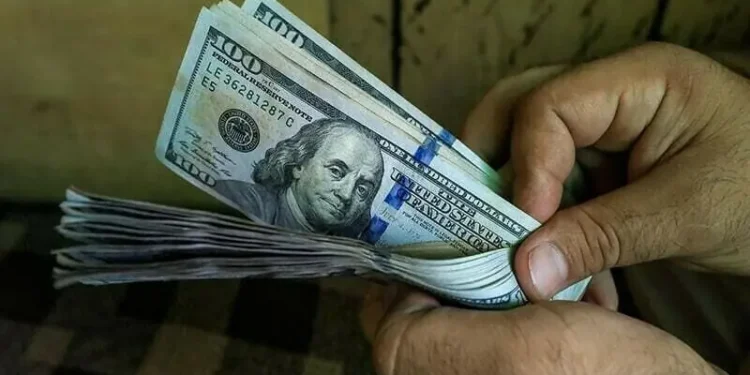 Dollar inflows from exchangers dip