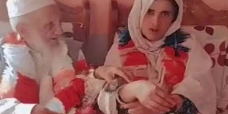 110-year-old groom Abdul Hanan and 55-year-old bride Dilbar Bibi separated just 4 days after their wedding.