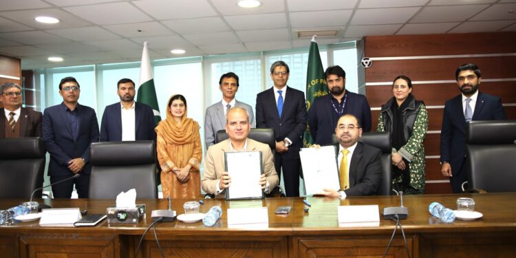 CCP and SDPI Sign MoU