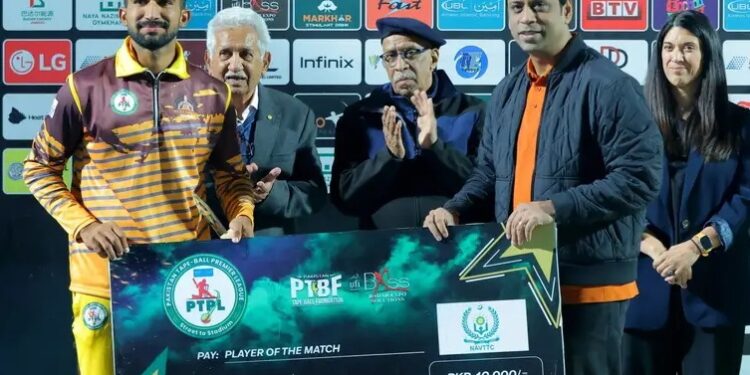 Pakistan Tape Ball Premier League: Hyderabad Hunters Secure Semi-Final Spot with Sixth Straight Win
