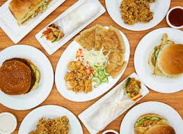 Hot N Spicy — 30 saalon se Pakistan ke food culture ka aik aham hissa.”