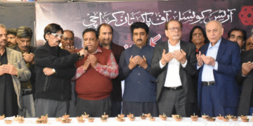 Arts Council of Pakistan Karachi Holds Candlelight Vigil for Victims of Gul Plaza Fire