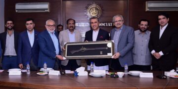 KATI Honours Former Sindh IG Ghulam Nabi Memon for Distinguished Services