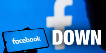 Facebook services affected worldwide, users worried.
