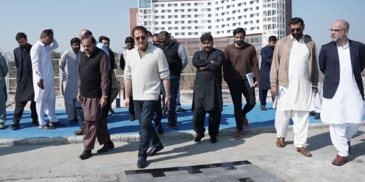 CEO CBD PUNJAB IMRAN AMIN REVIEWS DEVELOPMENT PROGRESS AT CBD NSIT CITY