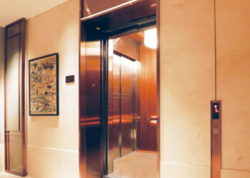 Where is the fastest elevator in the world?