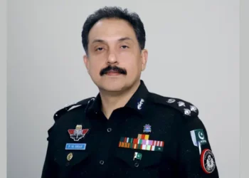 Sindh govt reinstates DIG Pir Muhammad Shah as chief of Karachi Traffic Police