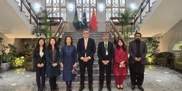 Ambassador of Pakistan to China H.E. Mr. Khalil Hashmi received Ms. Zhang Xiaomei,