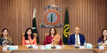 Ms. Qurrat ul Ain, Vice President FPCCI, held a constructive meeting