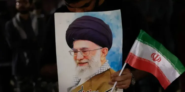 Protesters in Islamabad Rally Over Iran Crisis, Express Solidarity with Shia Community