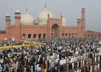 President, PM call for greater unity among Muslims as nation marks Eidul Fitr in ‘testing times’