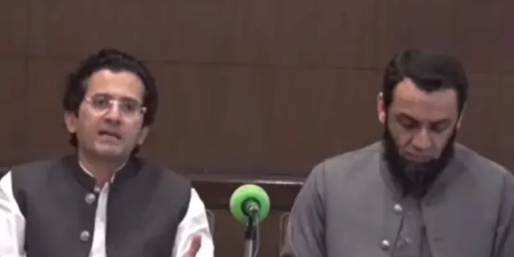 ‘Scarcity of energy’: PM Shehbaz asks nation, govt to display responsible attitude