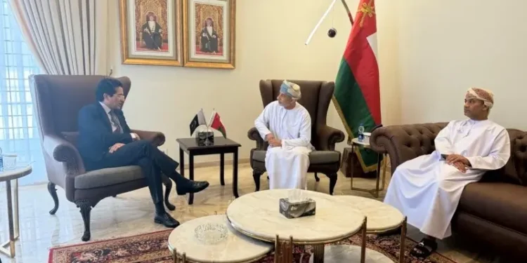 Oman Assures Pakistan of Support for Preferential Energy Cargoes Amid Regional Fuel Crunch